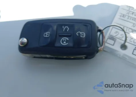 2018 Volkswagen Passat 2.0T Se from USA, damaged, VIN 1VWBA7A32JC021923